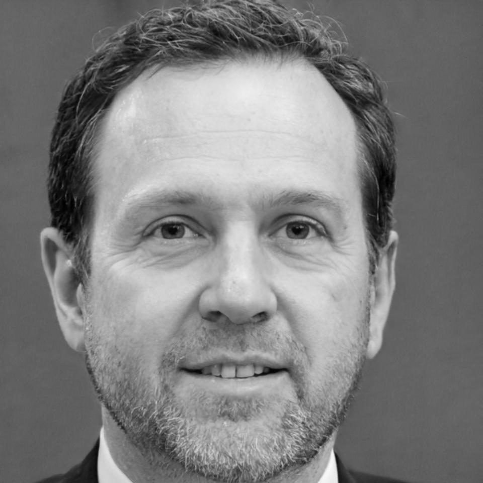 Ritratto di Ottavio Gentilini, facilitatore esperto in equilibrio di vita e benessere integrale